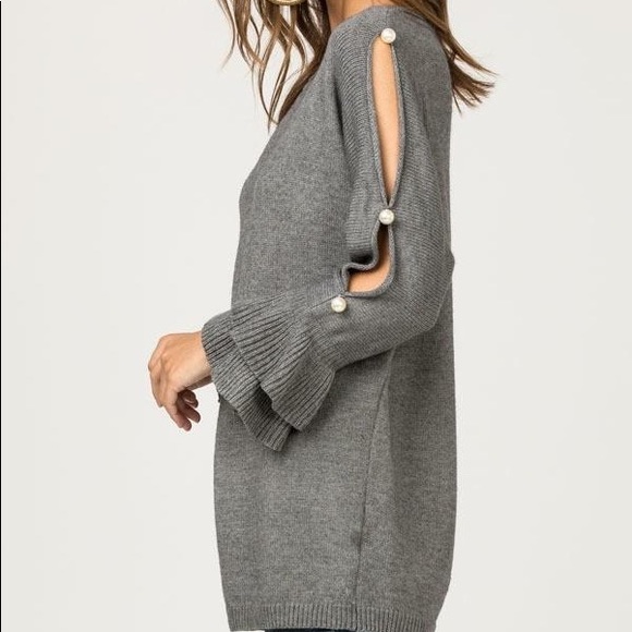 Gray Pearl Sweater With Cut Out Sleeves - Picture 4 of 5